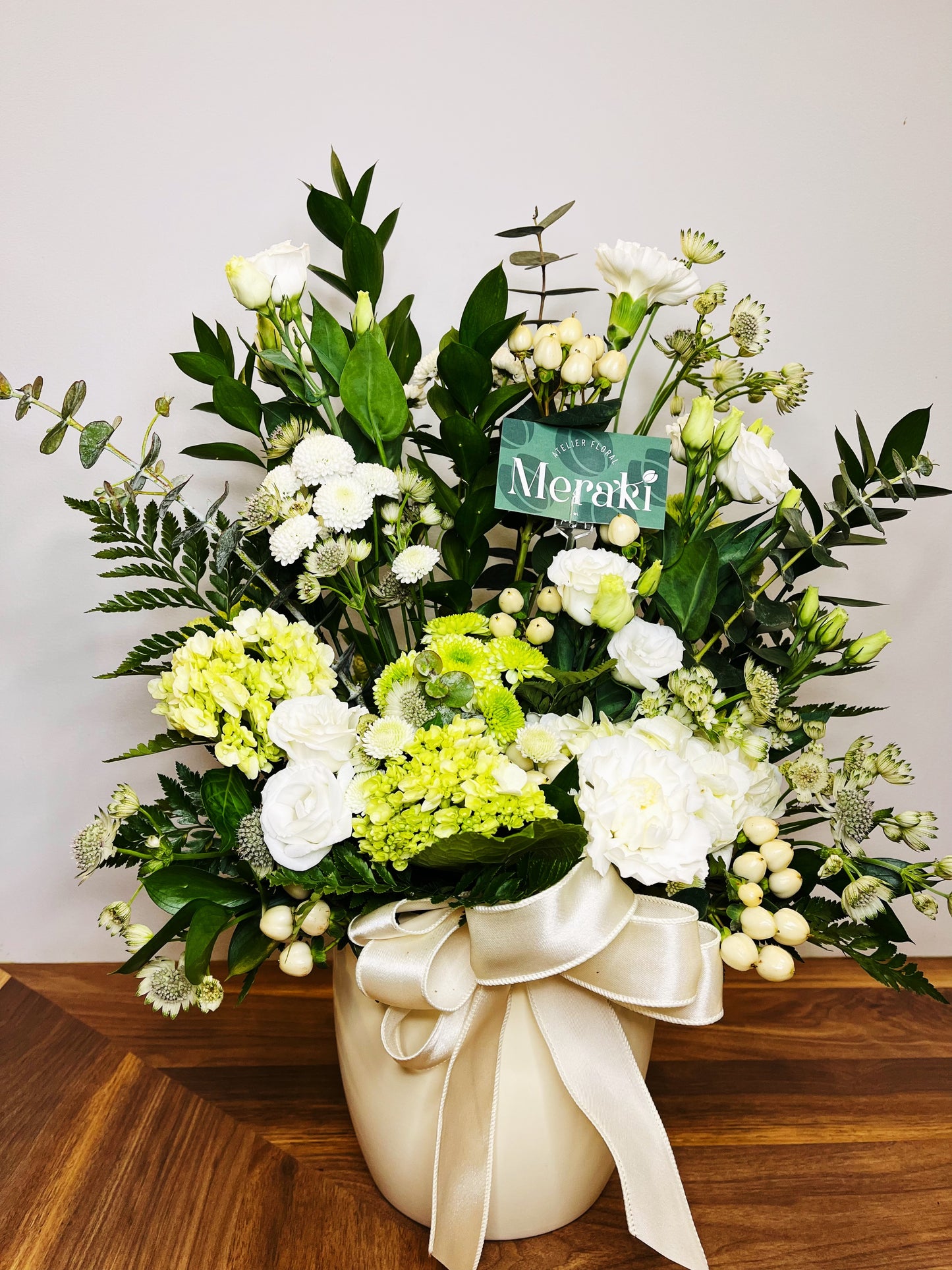 Arrangement Funéraire - Énorme douceur